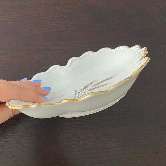 Limoge Bowl scalloped edge. White with gold trim. Wheat in center. - Picture 2 of 6